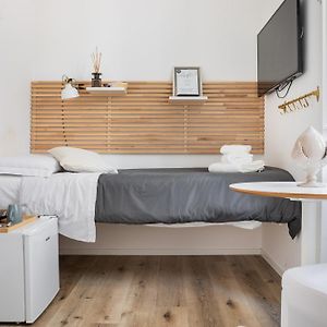 Large Single Room